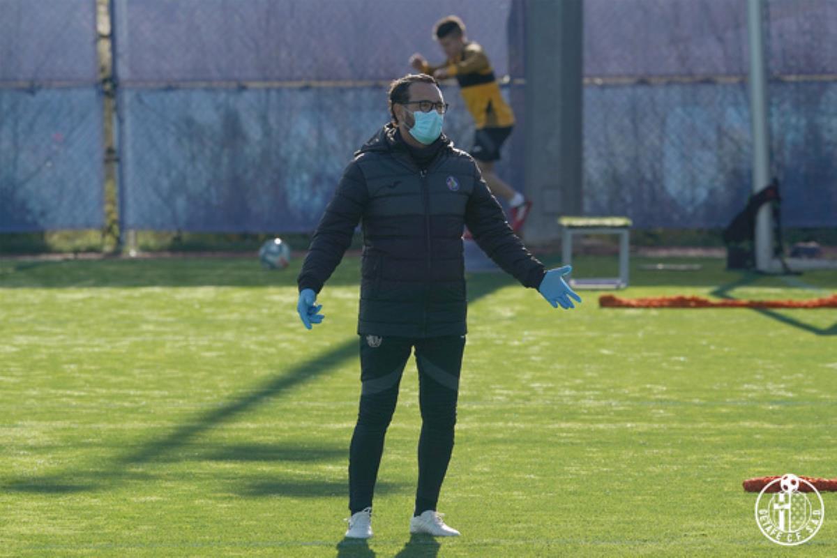 El técnico getafense, uno de los más deseados por los grandes, ha elogiado al equipo y a la ciudad 