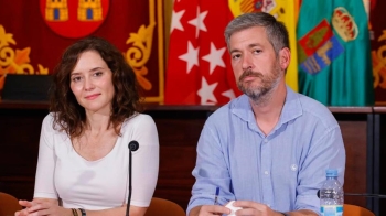 El portavoz del Gobierno regional acusa a la izquierda de “estirar el chicle” del ático de Chamberí