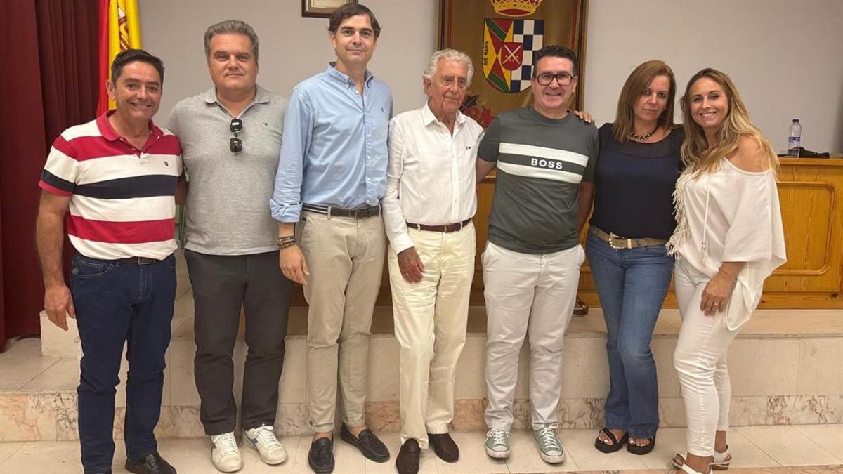 'Flor de avispa' combina memoria, historia y realismo mágico 