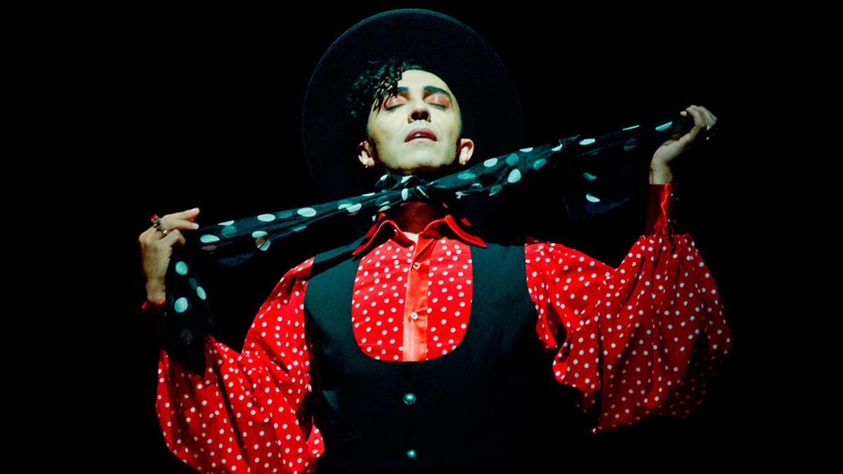 Este fin de semana, también se conmemora el Día contra la Homofobia en el Deporte con numerosas actividades y tendrá lugar la sexta edición de los Monólogos LGTB Comedy