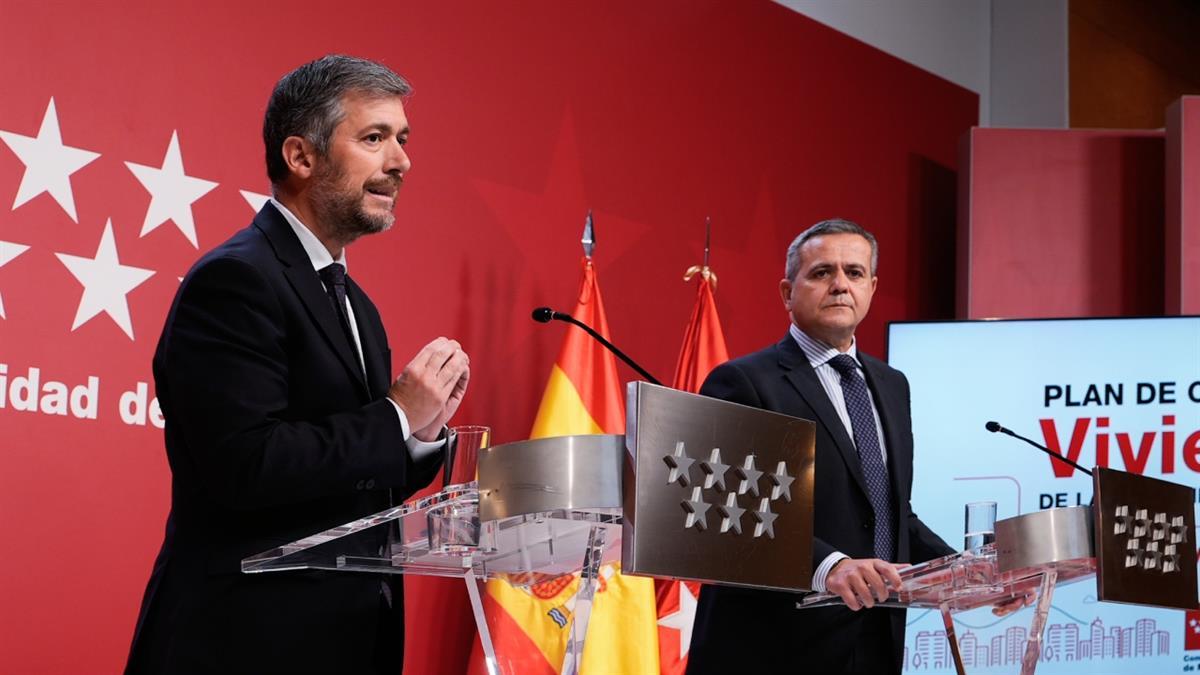 El consejero del área denuncia el déficit que de personal que comprometería el funcionamiento del sistema judicial madrileño