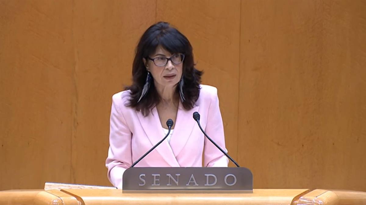 La ministra anuncia que hará una investigación interna "exhaustiva" para fichar a los responsables y recuerda que ningún sistema "es infalible"