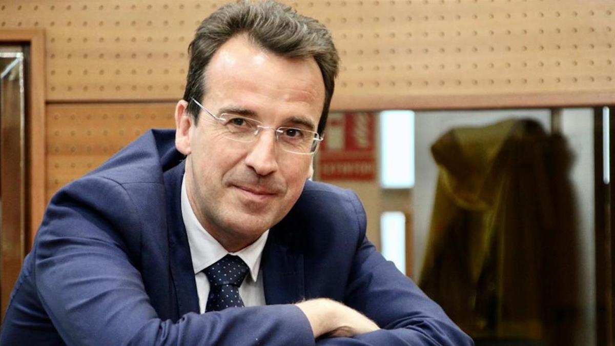 Miguel Ángel Recuenco defiende que “me parece injusto que a un vecino se le cobre el 100% de los impuestos sobre la vivienda que hereda