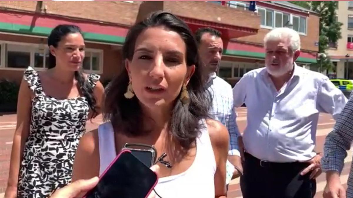 La portavoz de VOX habla desde Alcorcón de vivienda, familia y el presupuesto dedicado a las fiestas del municipio