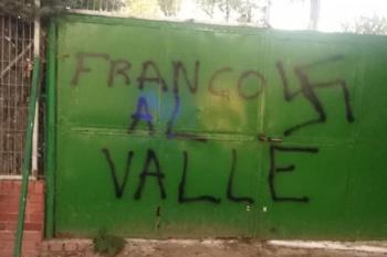 El ayuntamiento ya ha ordenado la eliminación de las pintadas