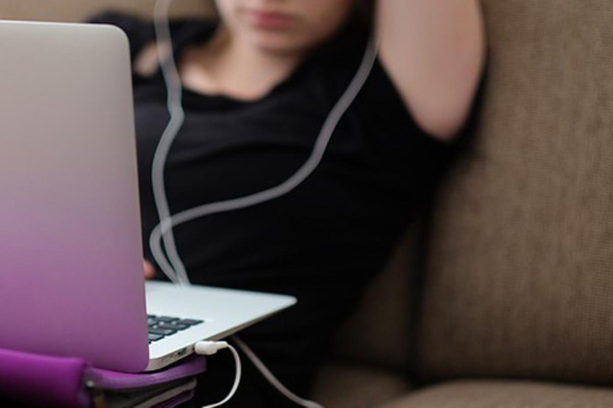 El consistorio propone la puesta en marcha de un plan que garantice la educación a distancia