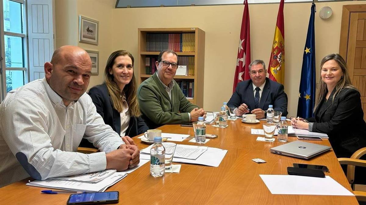 El alcalde se ha reunido con el viceconsejero de Presidencia y Administración Local para analizar el PIR