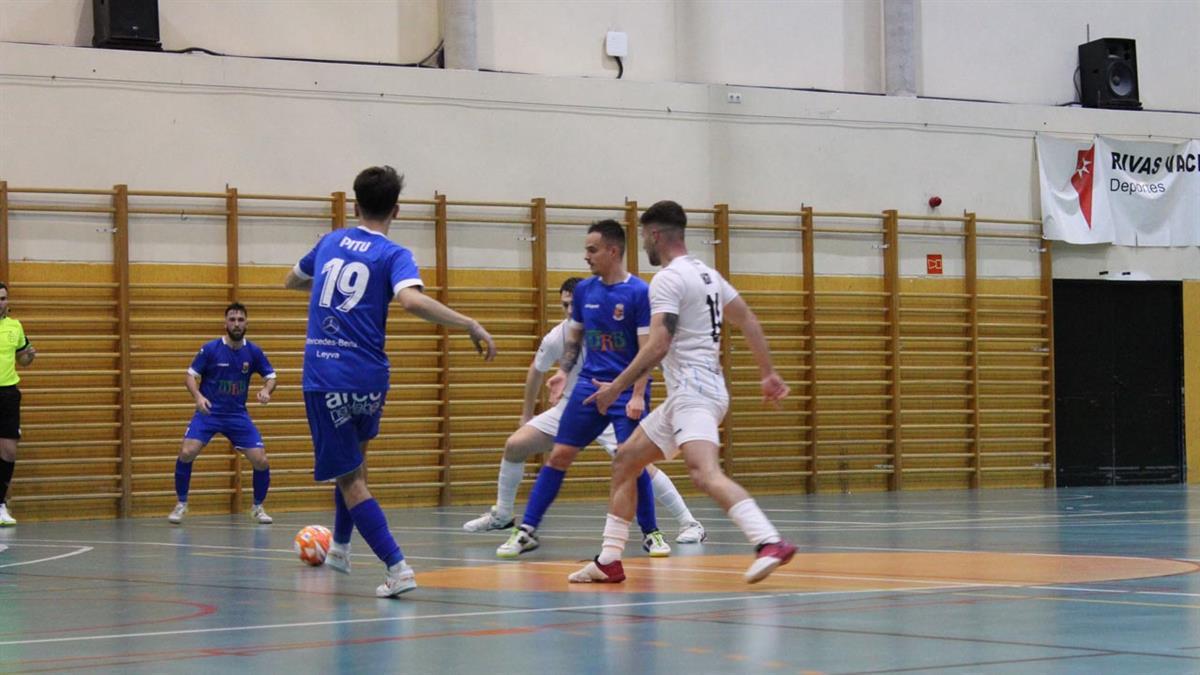 Los mostoleños caen por 2-0 ante los ripenses en un encuentro que solo tuvo un color