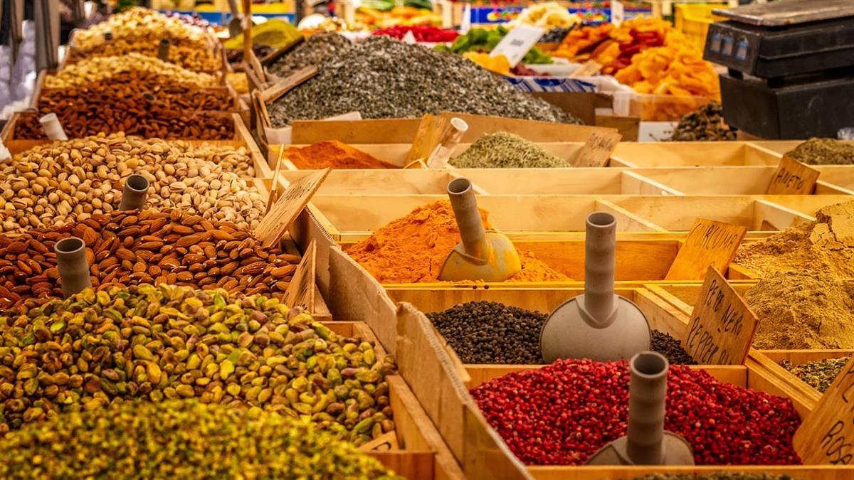 Tras la campaña "Marzo, mes del comercio de proximidad. Consume con garantía y calidad" ha habilitado mil bonos más