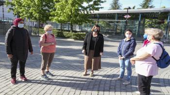 La Escuela Municipal de Salud de Móstoles organiza paseos saludables para mejorar la salud de los mayores