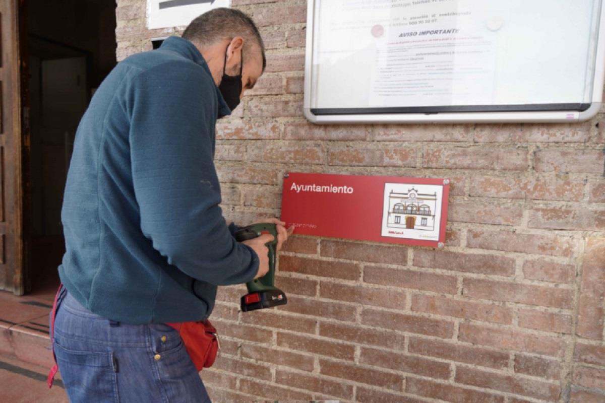 La señalética estará adaptada en diferentes modalidades