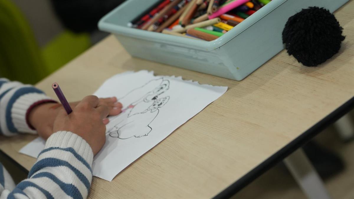 Se trata de espacio socioeducativo para favorecer a los menores y familias 