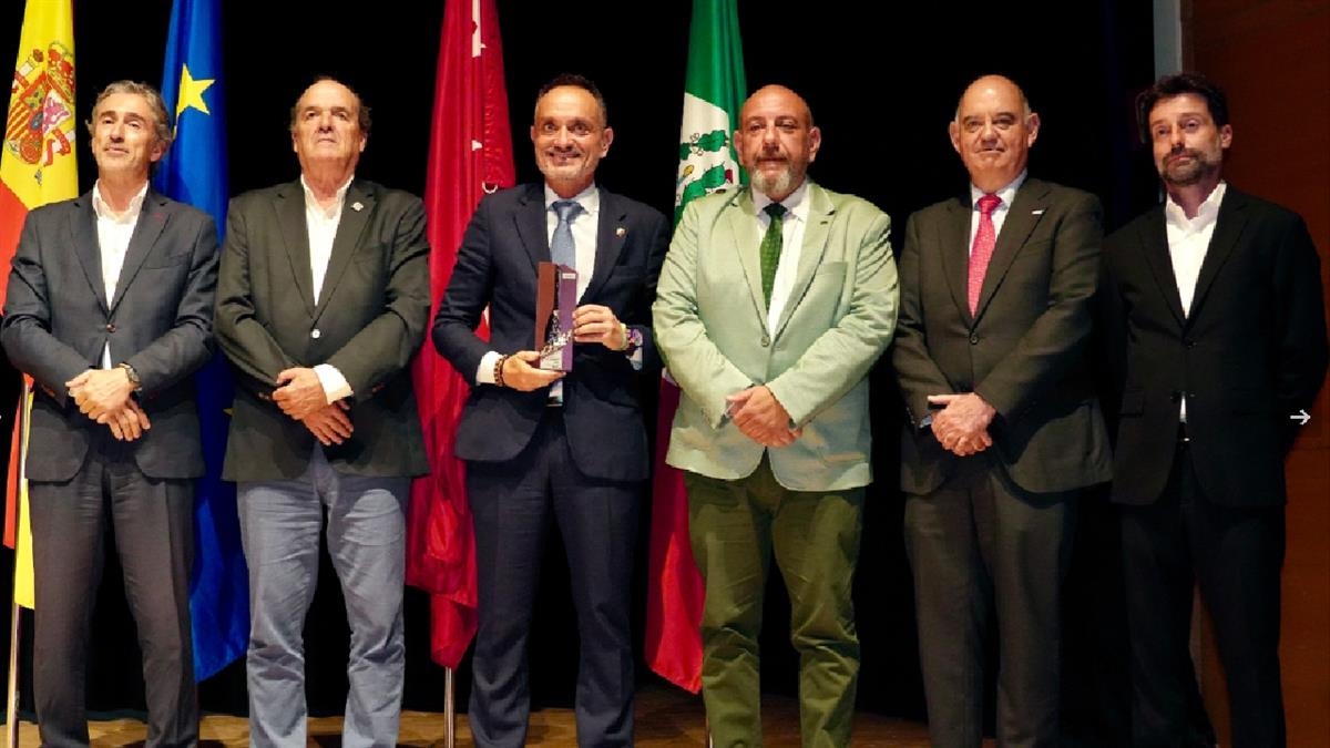El sistema de limpieza contempla el control continuo de aparición de grafitis