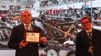El museo fue reconocido en la gala centenario de la Real Federación Motociclista Española