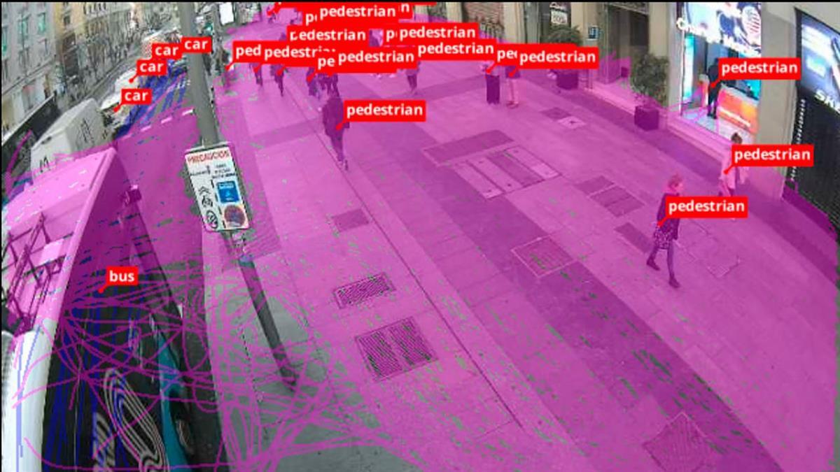 El Ayuntamiento mide la movilidad peatonal en 28 puntos de la ciudad: Gran Vía y Fuencarral fueron las calles con más viandantes en 2023