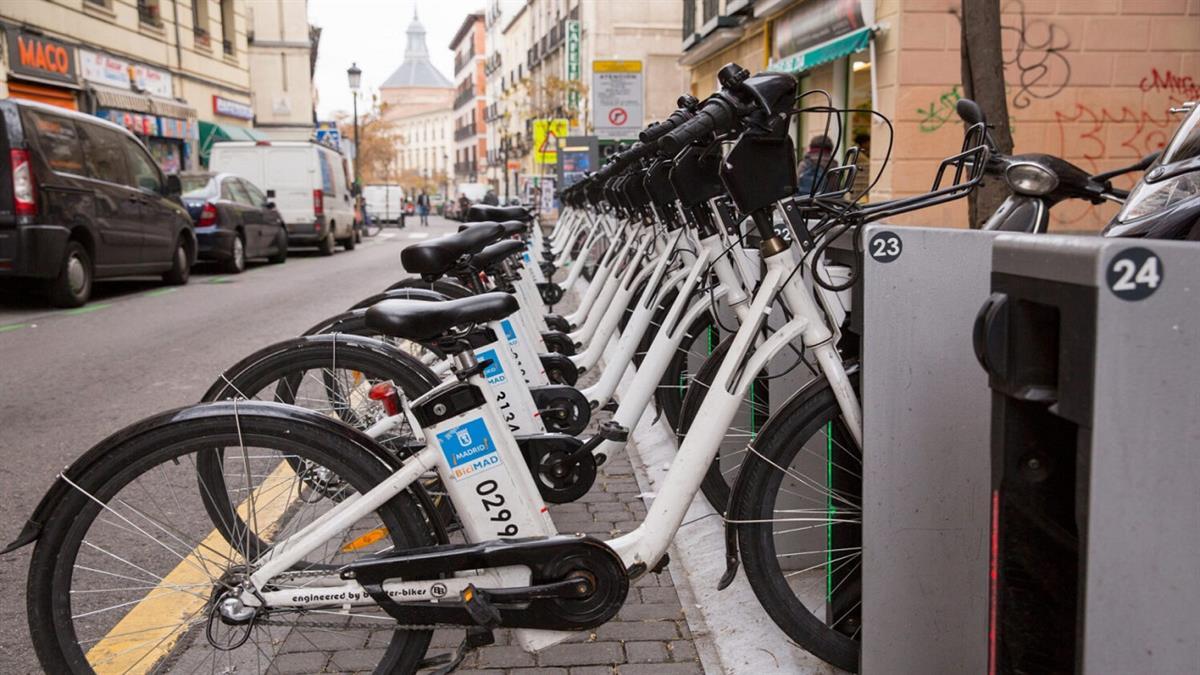 Entre sus objetivos, reducir a la mitad la siniestralidad en carreteras y el tráfico en un 10%