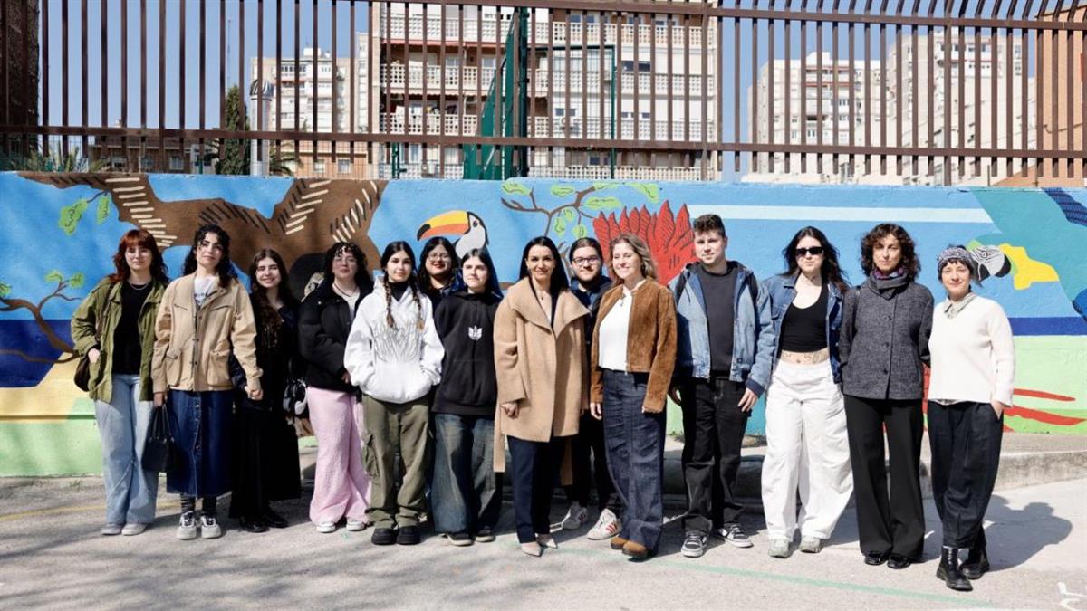 La obra está basada en varios cuadros de la Real Academia de Bellas Artes de San Fernando