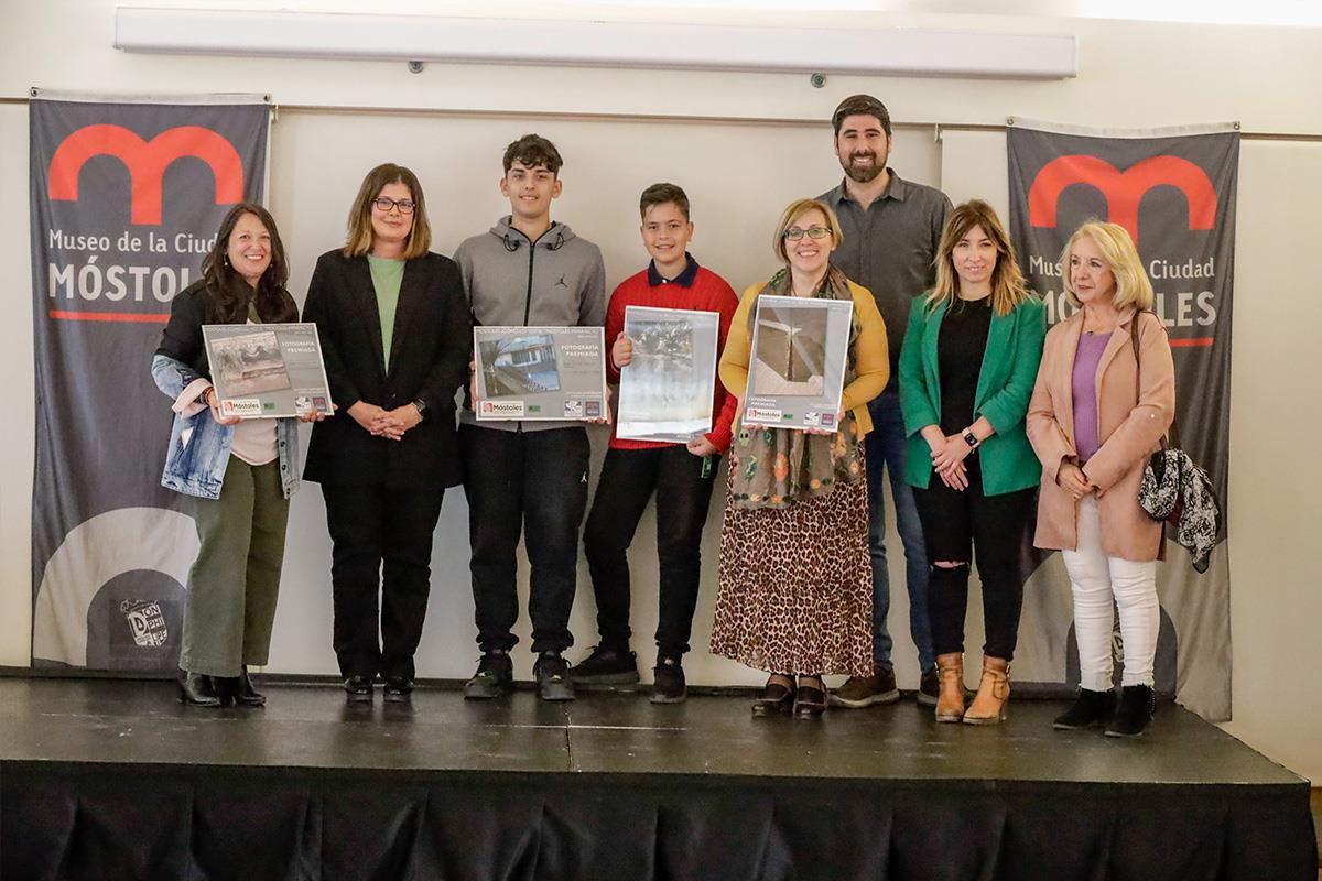 La exposición forma parte de un proyecto del IES Clara Campoamor