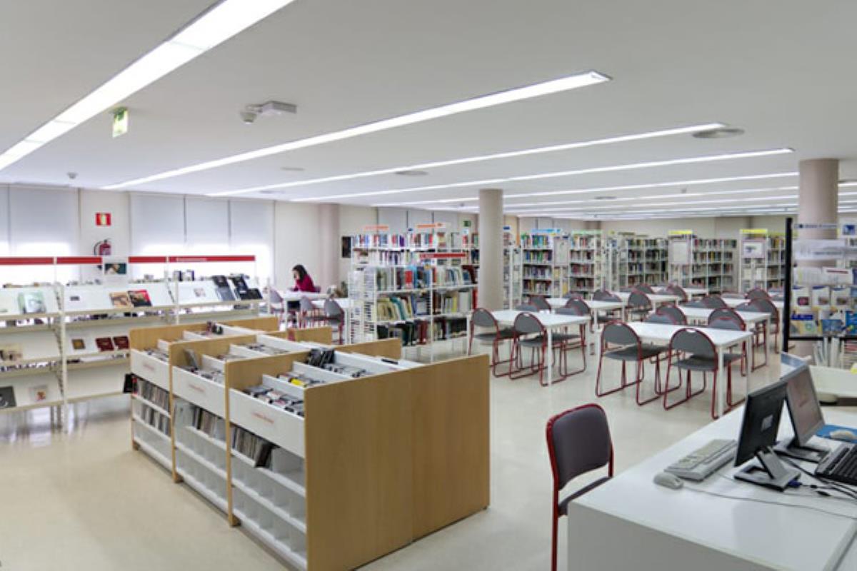 El aula ubicada en la Biblioteca Municipal Marcos Ana abre el 1 de julio