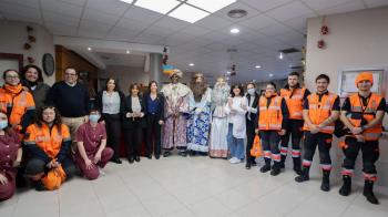 El deportista ha visitado residencias de mayores y el Hospital de Montepríncipe