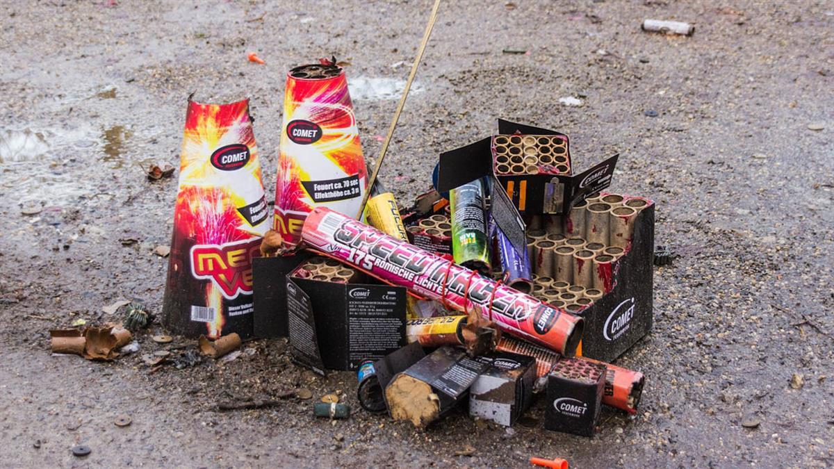 La Agrupación Republicana de Coslada se une a la campaña contra estos objetos para las fiesta