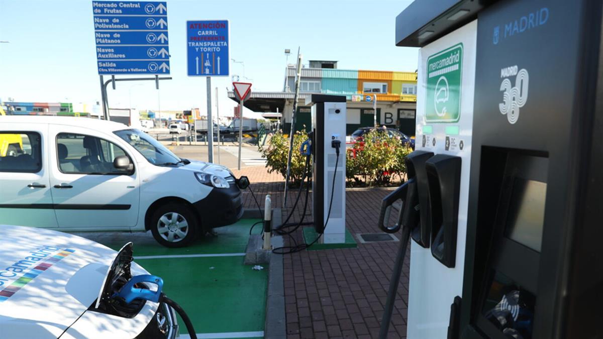 El Ayuntamiento convoca estas subvenciones dentro del Plan Cambia 360 para impulsar la electromovilidad y reducir las emisiones 