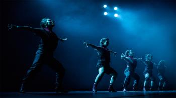 Mucha Muchacha presenta su nueva obra en el centro Conde Duque