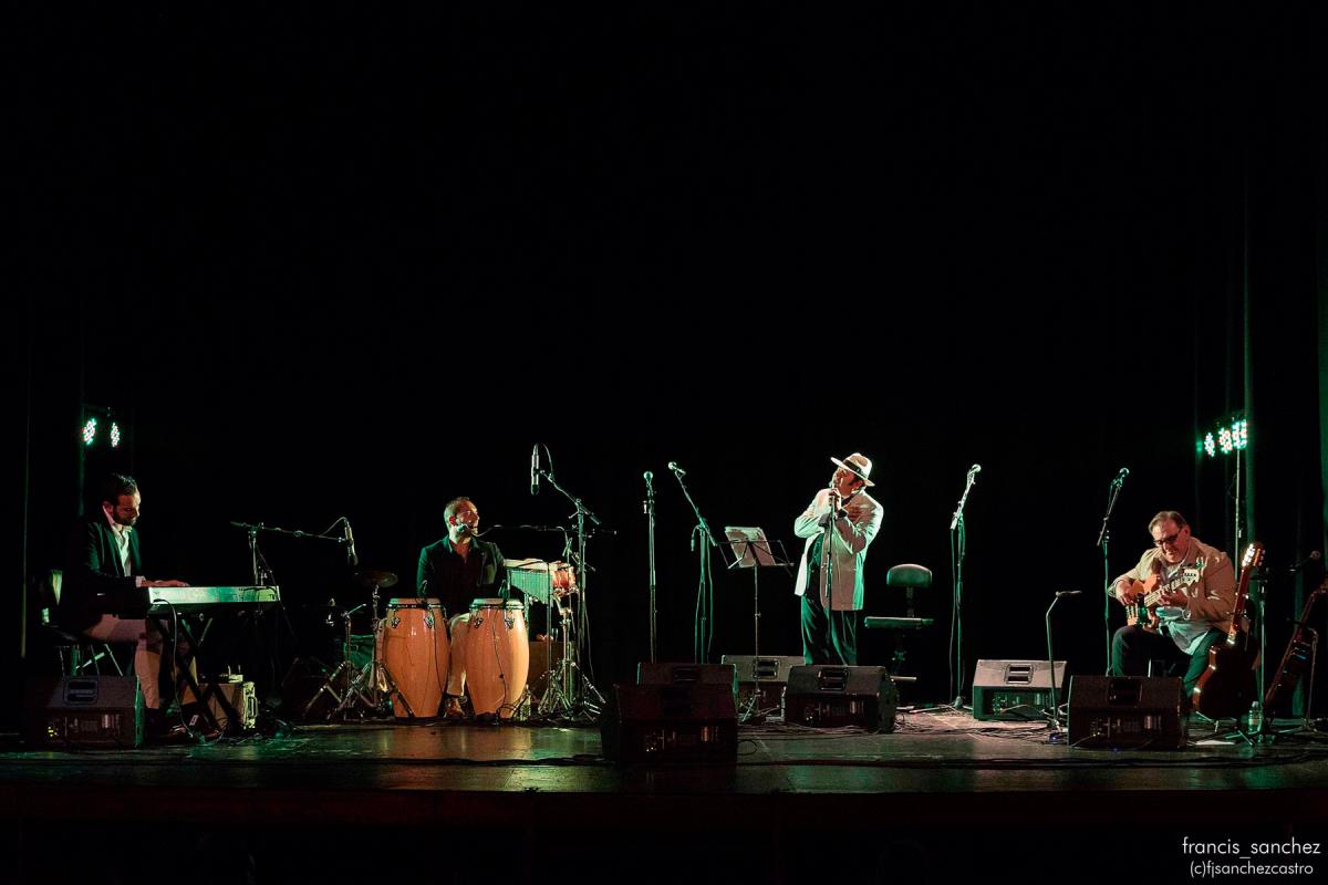 La parrilla de actividades arranca el viernes con Kriss & Alberto en las Veladas Románticas de Navalcarbón