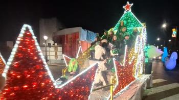 La tradicional cabalgata recorrerá las principales calles del municipio para acabar en el Centro de Artes Escénicas