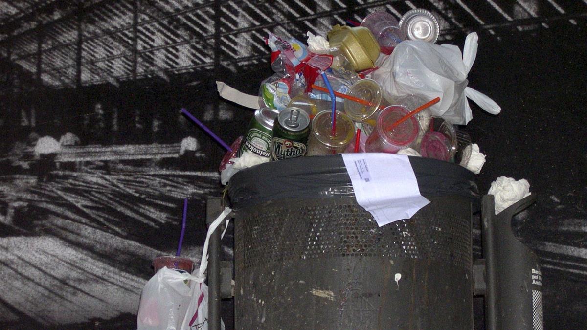 Móstoles recuerda las normas de la gestión de residuos y limpieza viaria