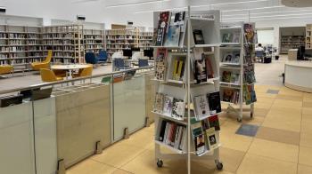 Está ubicada en la calle Santiago Apóstol 