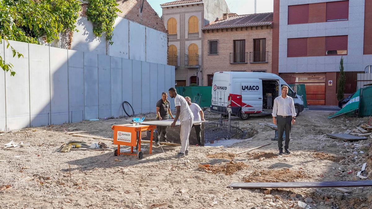 El alcalde, Ignacio Vázquez, ha supervisado los trabajos que van a mejorar la zona
