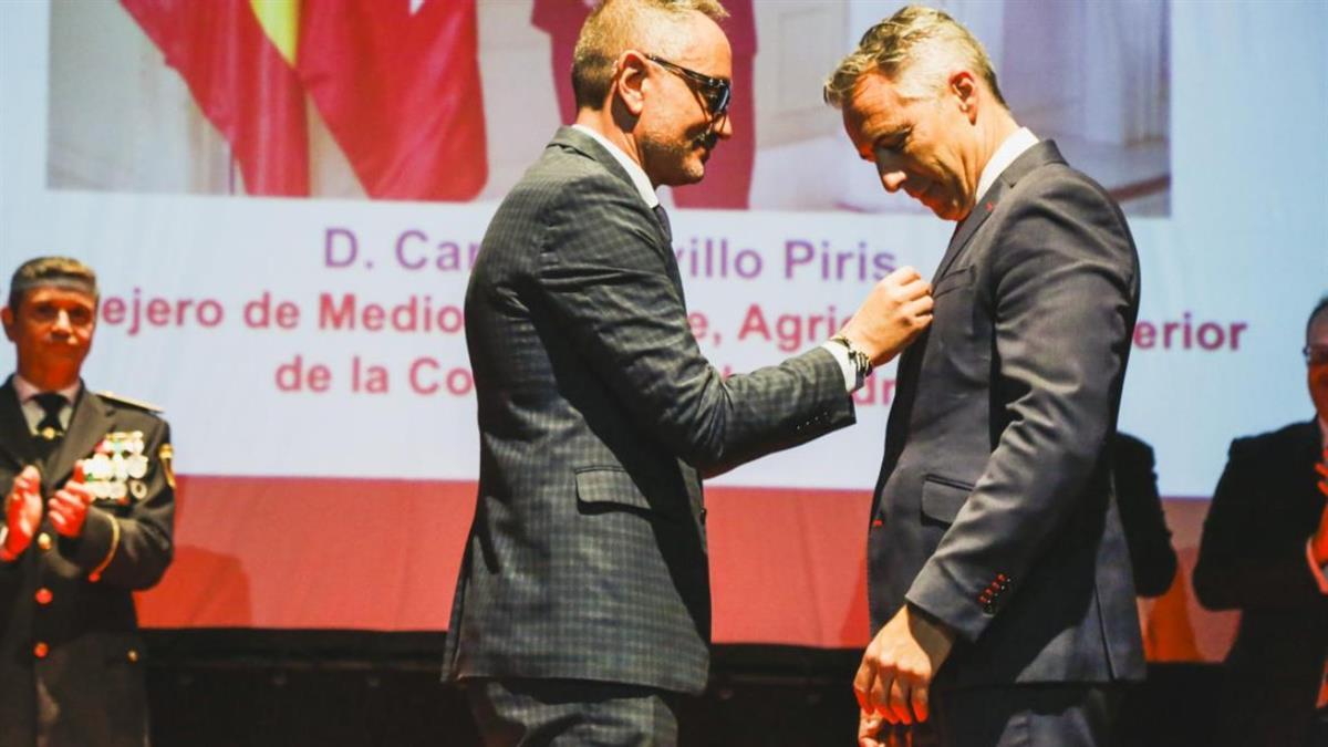 Con motivo de la celebración de los actos en honor a san Juan Bautista, patrón del Cuerpo de seguridad de esta ciudad,