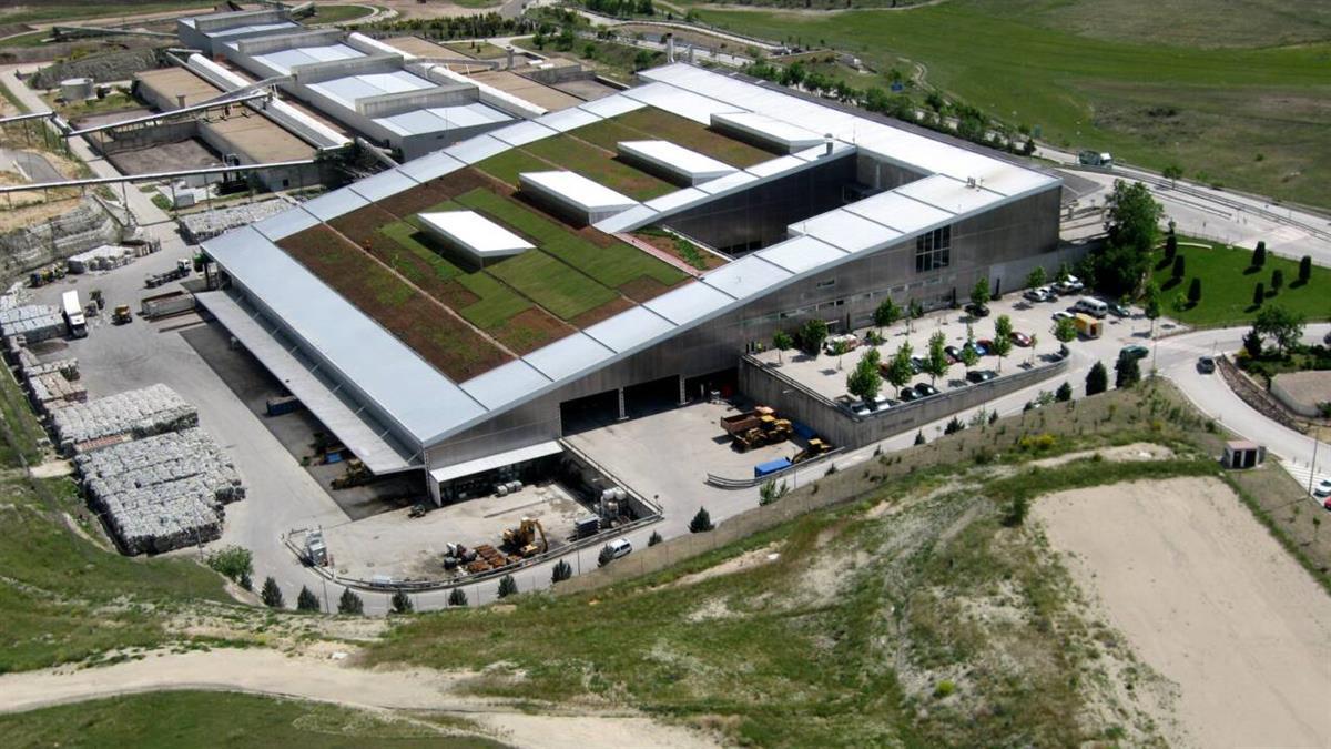 Centrada en el incremento del reciclaje y la reducción del vertido