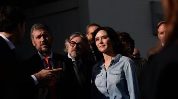 La presidenta madrileña anuncia la llegada de la revolución digital