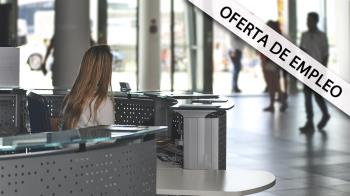 El centro busca cubrir 26 plazas de auxiliar administrativo
