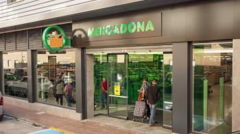La multinacional pretende cubrir plazas en sus supermercados de Torrejón y Alcalá