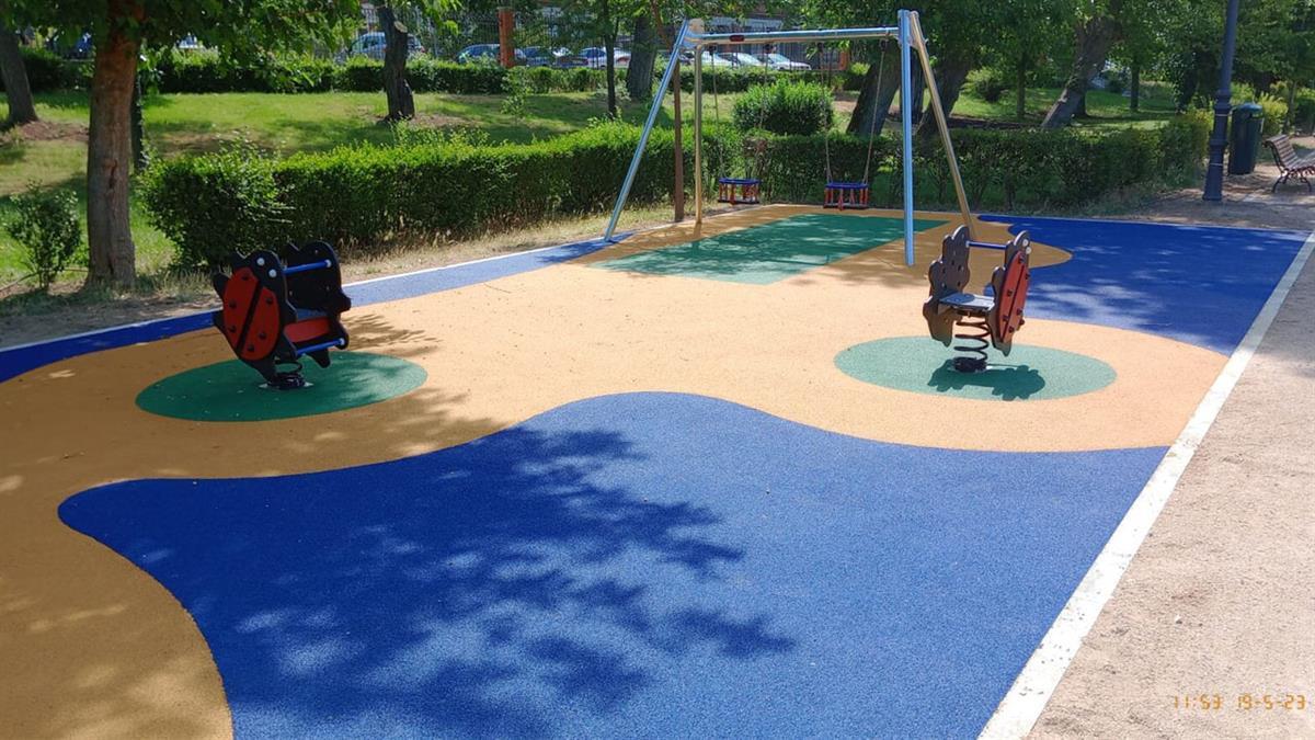 Finalizan las obras de rehabilitación y mejora de los parques