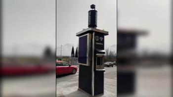 Los nuevos tótems digitales ofrecen wifi gratuito, carga inalámbrica, recogida de pedidos, medición ambiental y cámaras 360º para el control del tráfico