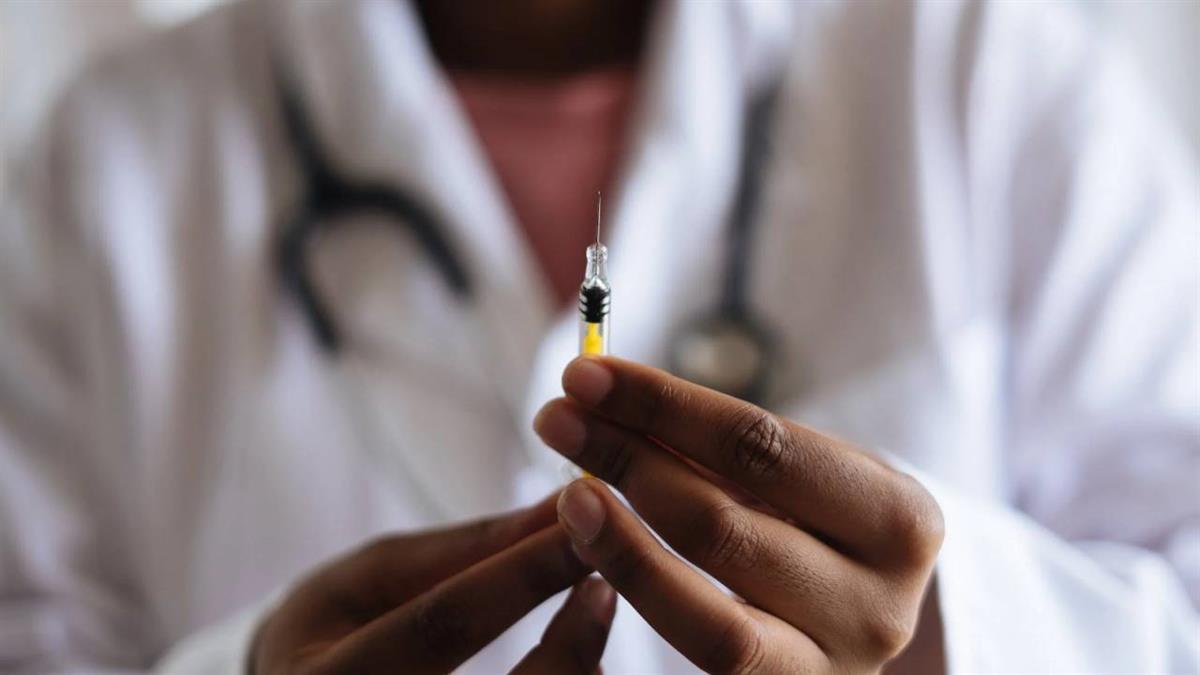 La Consejería de Sanidad está esperando nuevas dosis