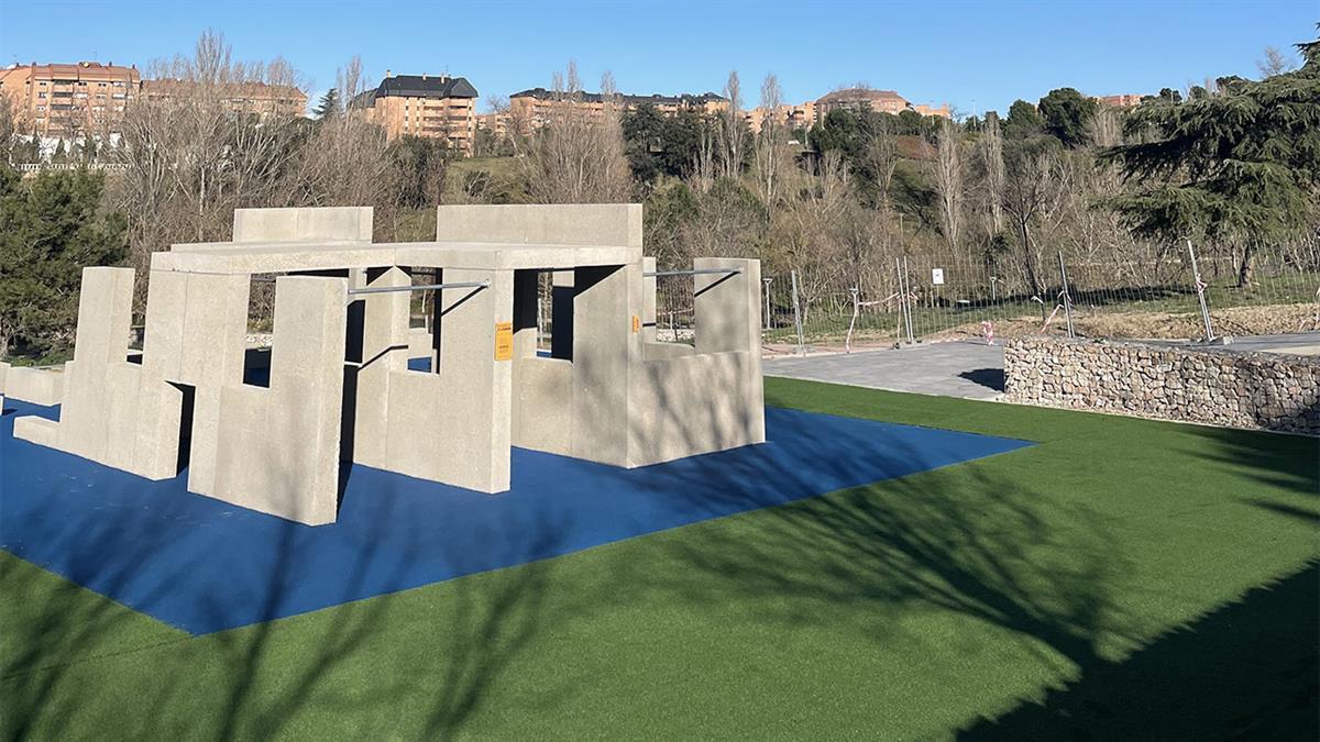 Tres Cantos estrena una nueva instalación deportiva y de ocio para los aficionados al parkour