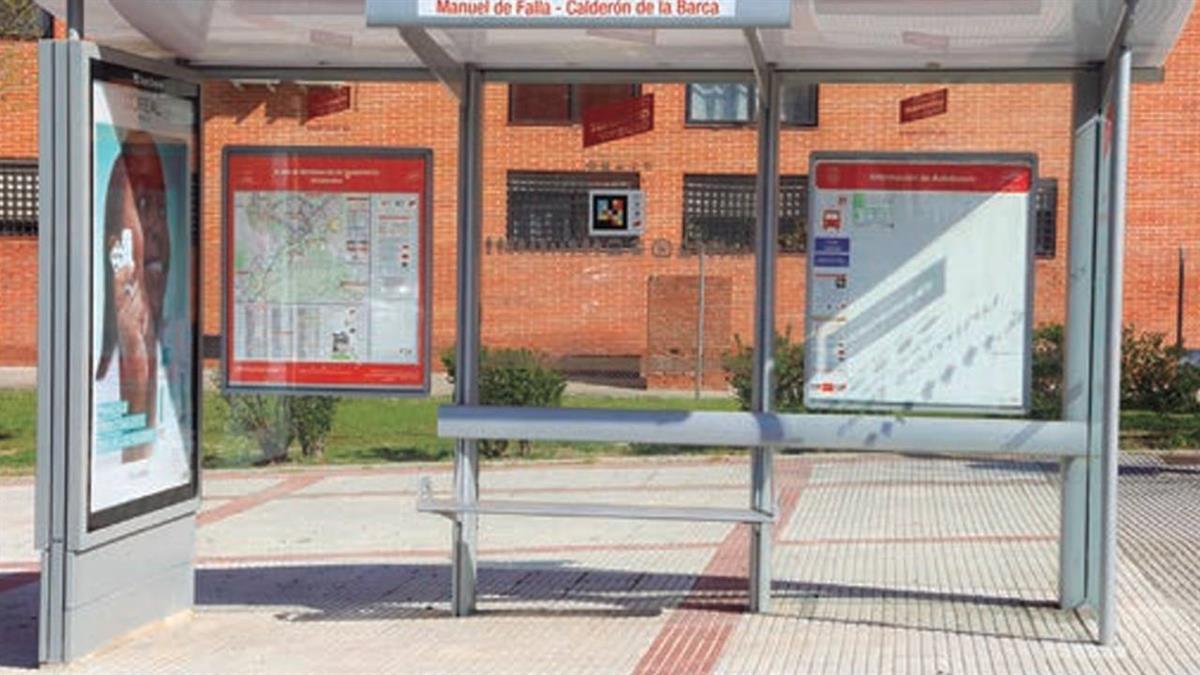 Se sustituirán 44 marquesinas apostando por la digitalización y las energías renovables