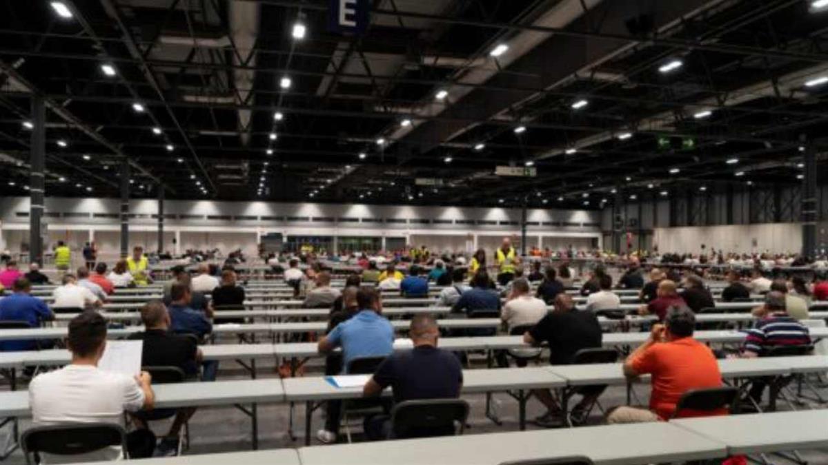 El proceso de selección y contratación de personal de conducción de autobús constará de cuatro fases