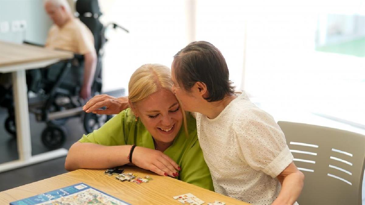 La Comunidad garantiza el mantenimiento de 1.050 plazas residenciales para personas con discapacidad intelectual con más de 162 millones