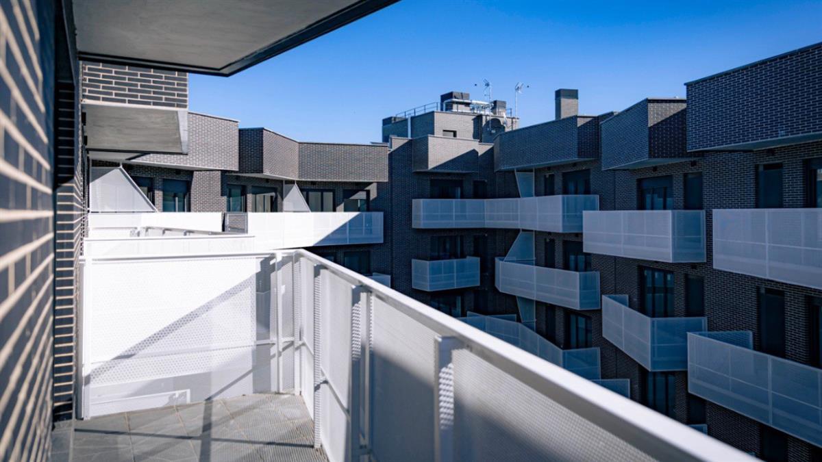 El Ayuntamiento y la Empresa Municipal de la Vivienda abordan sus retos para el año 2026