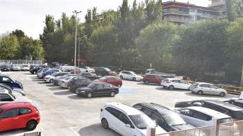 El Ayuntamiento de Torrejón construye un nuevo aparcamiento gratuito en el Parque de Cataluña con 64 plazas para vehículos y dos zonas para motos