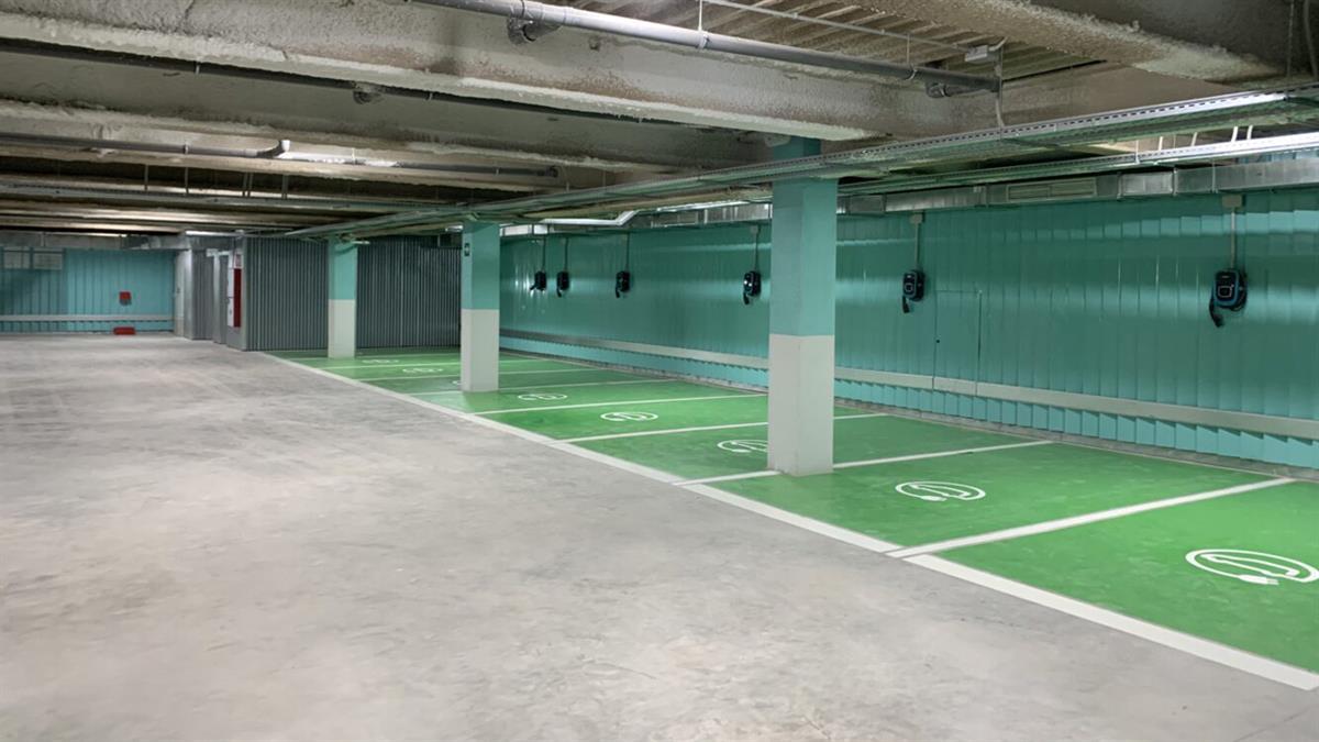 El subterráneo, cerrado desde 2005, cuenta con 320 plazas, entre las que tendrán prioridad las reservadas para vecinos abonados
