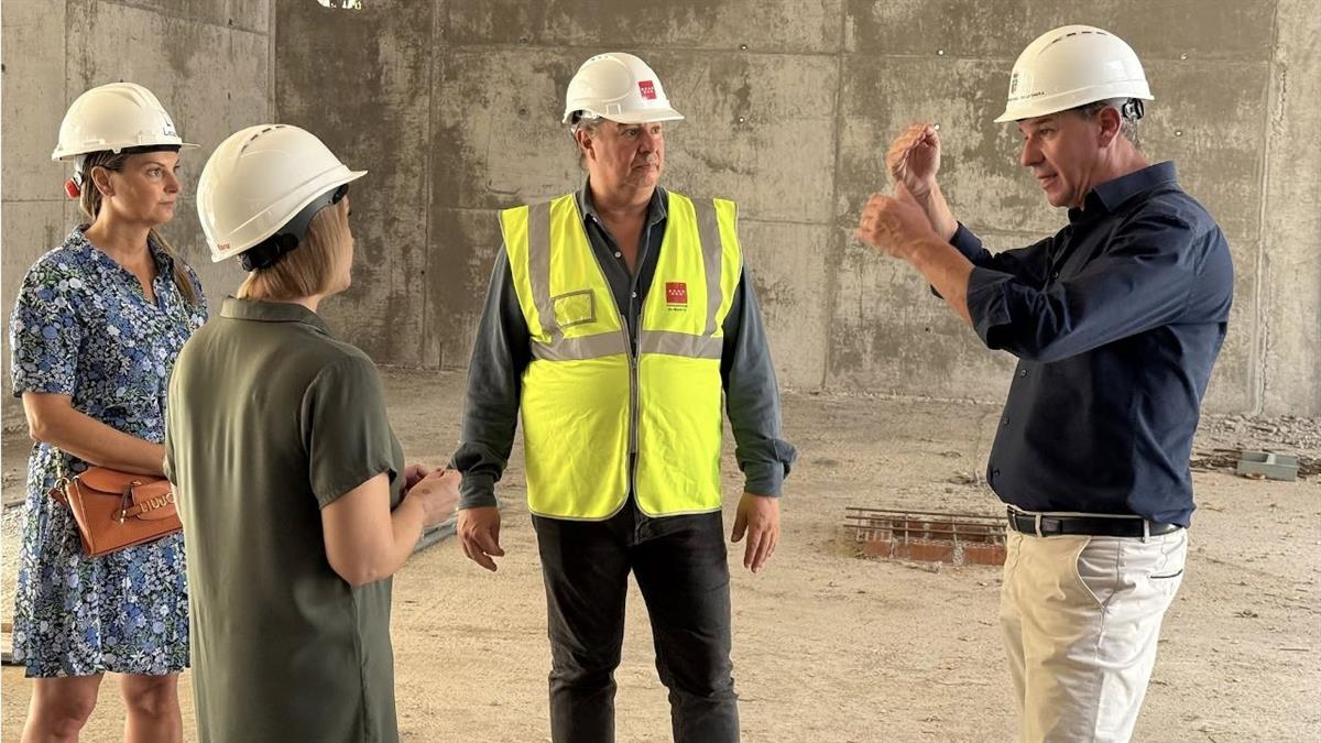 El viceconsejero de Presidencia y Administración Local, José Antonio Sánchez, visitó el municipio hace unas semanas