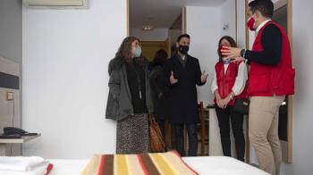 El recurso cuenta con 38 plazas en un total de 30 habitaciones en las que los usuarios permanecen en cuarentena