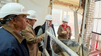 El alcalde ha visitado las obras que se están desarrollando en la antigua sede de Protección Civil 